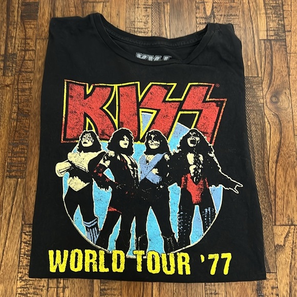Kiss Band Tshirt Tee Blavk white red yellow blue World Tour 77 graphic size 2X - Picture 8 of 8